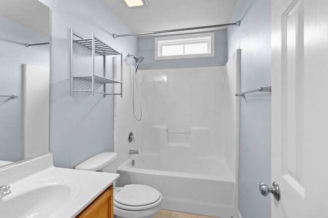 Building Photo - 269 Declaration Dr