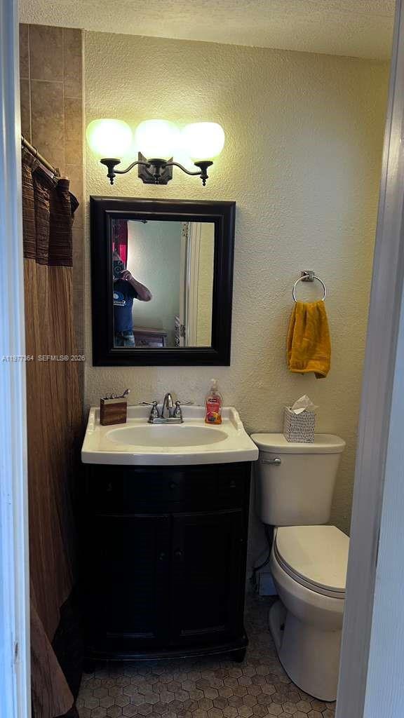 Building Photo - 381 NW 45th St