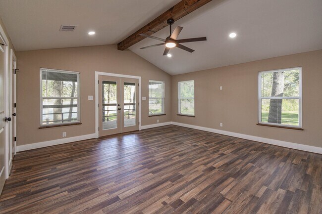 Building Photo - 9126 Lazy Ln