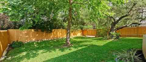 Building Photo - 10229 Beard Ave