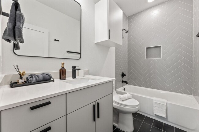 Building Photo - 5504 Texas St