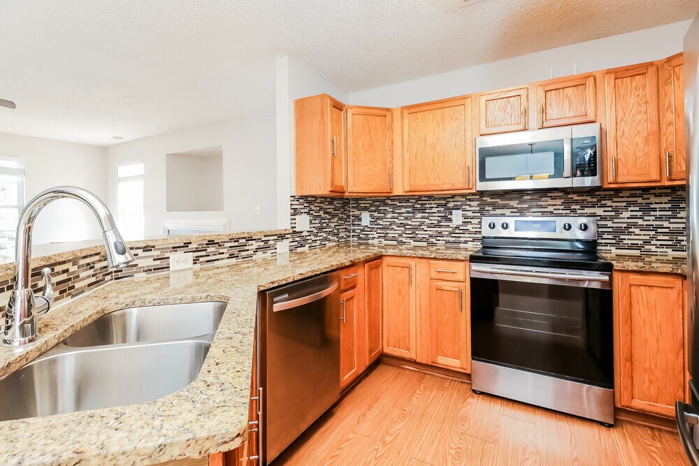 Building Photo - 6720 Fortescue Dr