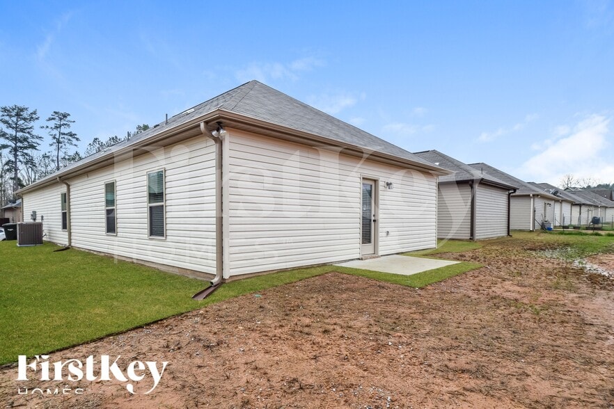 Building Photo - 155 Deer Creek Dr