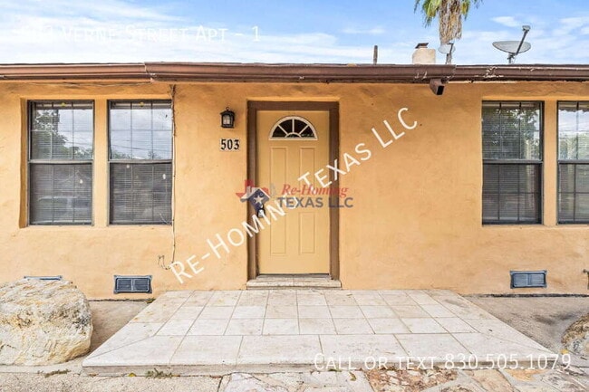 Building Photo - 503 Verne St