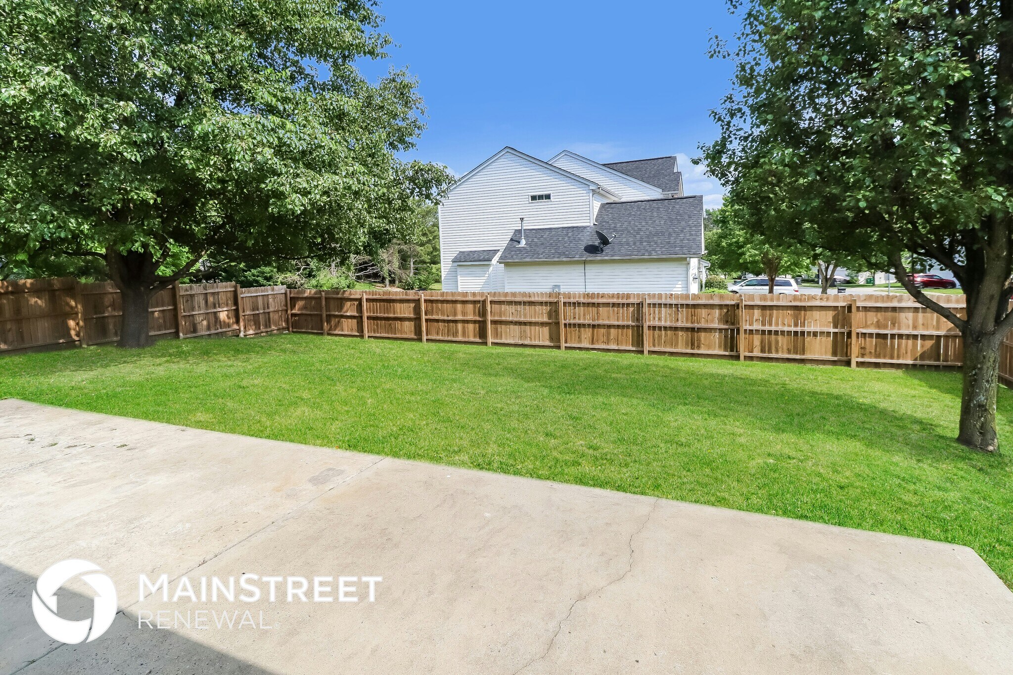 Building Photo - 3302 Covelo Ct