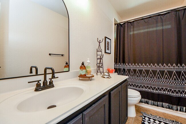 Building Photo - 15462 Signal Ridge Way