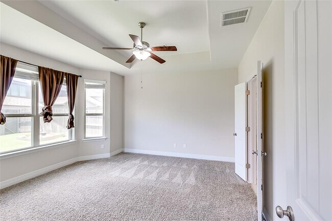 Building Photo - 3625 Lunet Ring Way