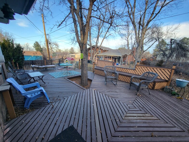 Building Photo - 10470 Romblon Way