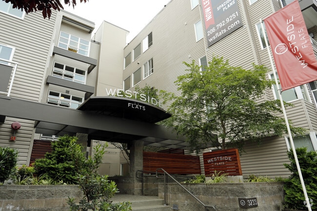 Building Photo - West Side Flats South