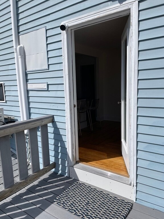 Building Photo - 18 Gould St