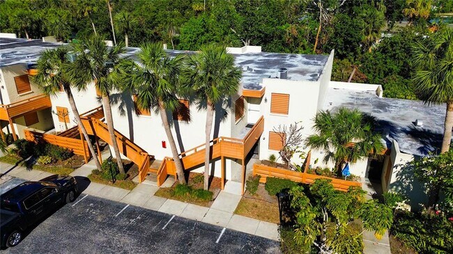 Building Photo - 133 Wild Palm Dr