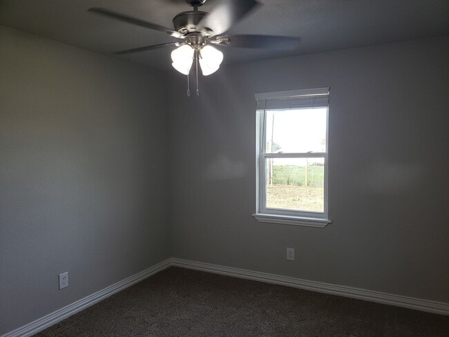 Building Photo - Home for rent