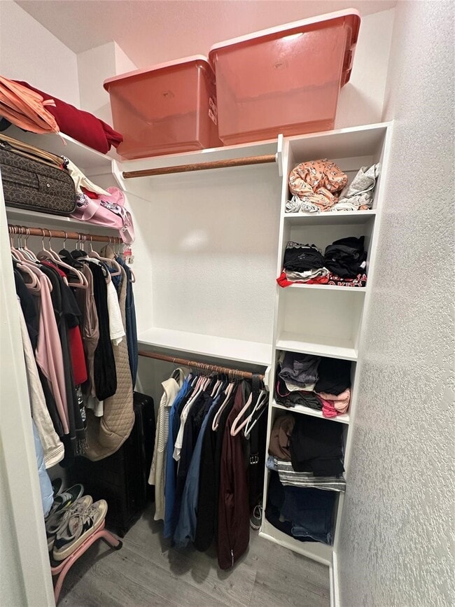 Building Photo - 2126 Crescent Pointe Pkwy