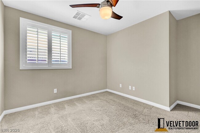 Building Photo - 3013 Camino Sereno Ave