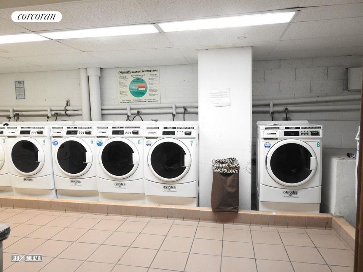 Building Photo - 344 Third Avenue 4F