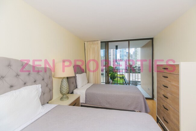 Building Photo - 250 ?Ohua Ave