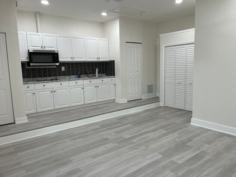 Primary Photo - 22452 SW 103rd Ct