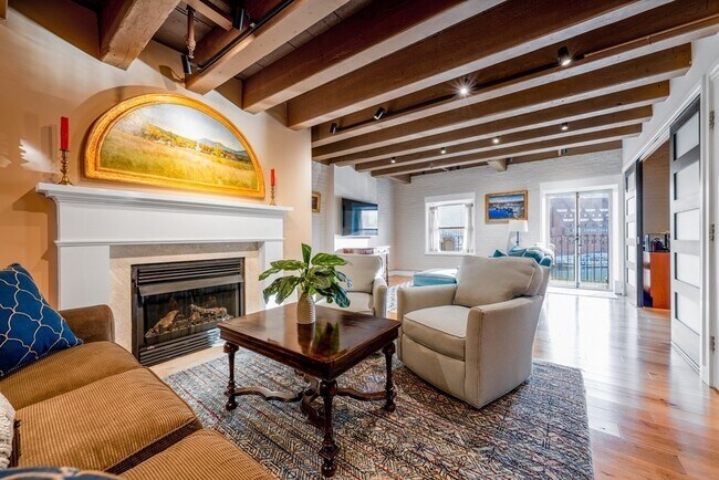 Building Photo - 60 Commercial Wharf