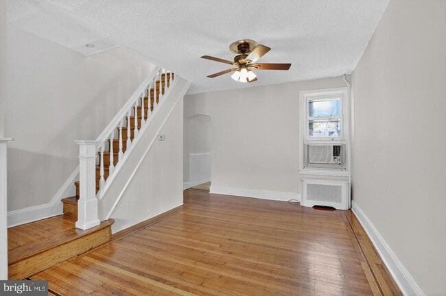 Building Photo - 2343 E Huntingdon St