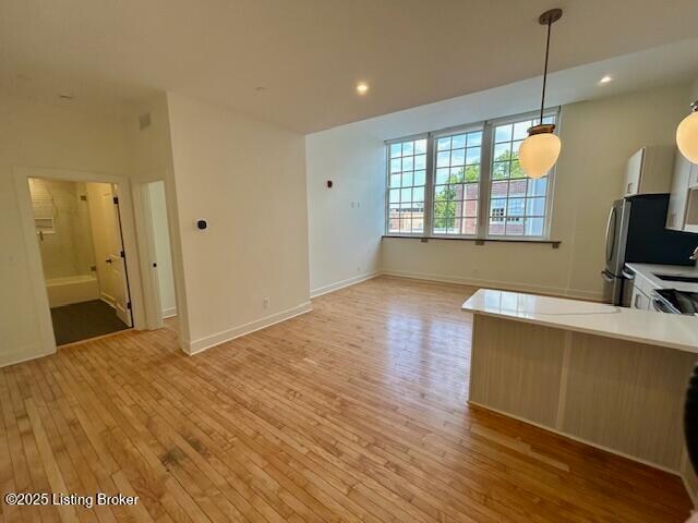 Building Photo - 1810 Sils Ave