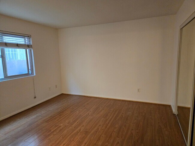 Building Photo - 4485 Alabama St