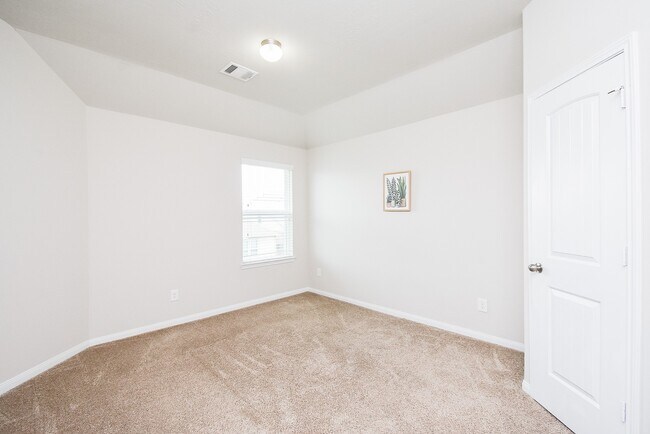 Building Photo - 24914 Alberti Sonata Dr