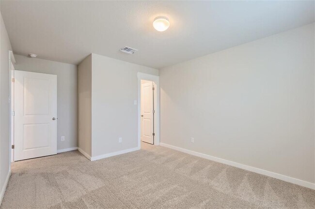 Building Photo - 2233 Rocoso Trl