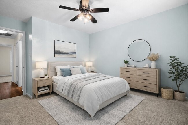 Building Photo - 4826 Stonebridge St