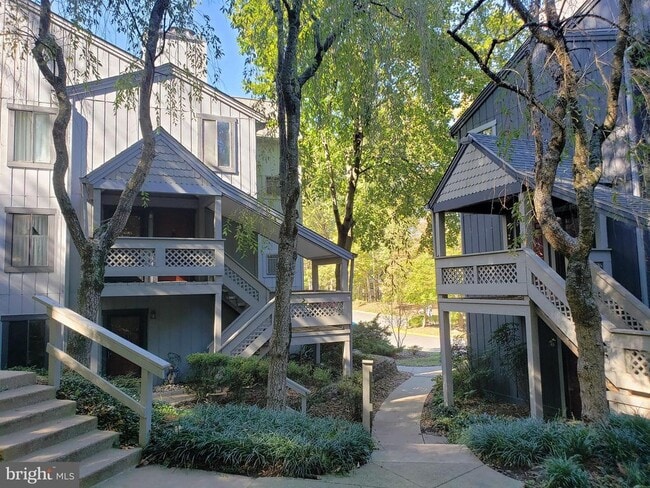 Building Photo - 58 Windbrooke Cir