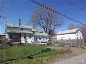 Building Photo - 94-96 Glenwood Ave