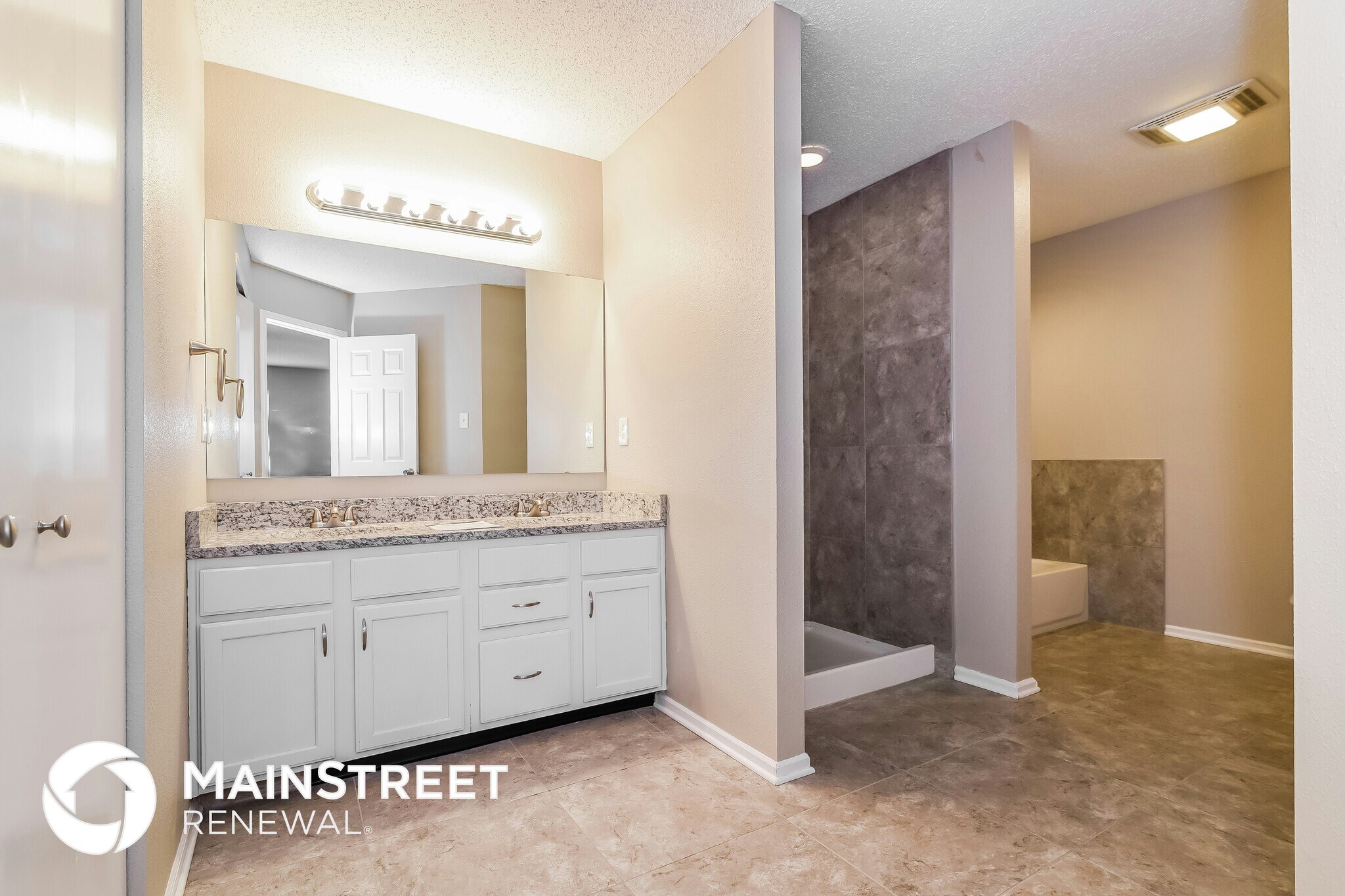 Building Photo - 3225 Abaca Ct