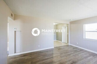 Building Photo - 3 Bedroom Pet-Friendly Home in Fort Lauder...