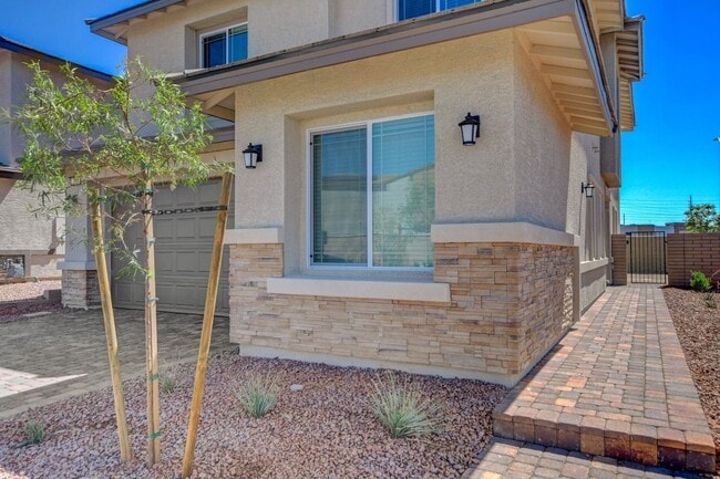 Building Photo - NEW NEXT GEN 4 Bedroom, 2 Story Home in CADENCE!