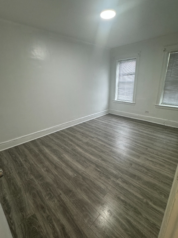 Building Photo - 107-15 103rd St