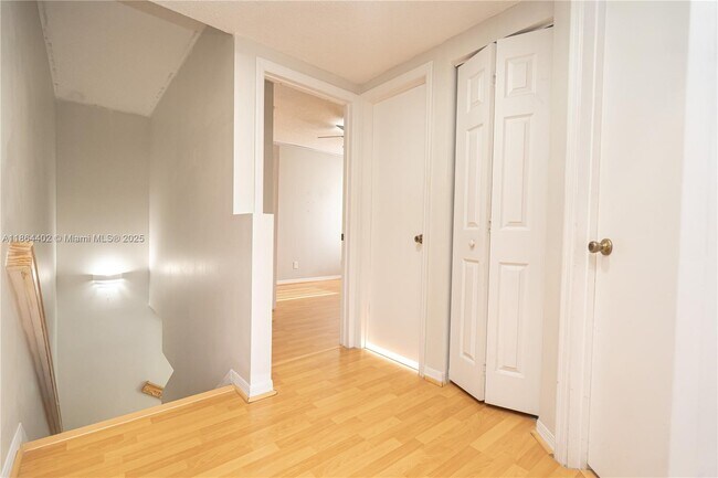 Building Photo - 12615 SW 53rd St
