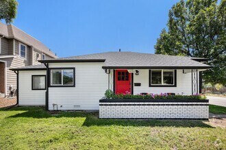 Building Photo - Charming 2bed/1.5bath Bungalow near Wash Park