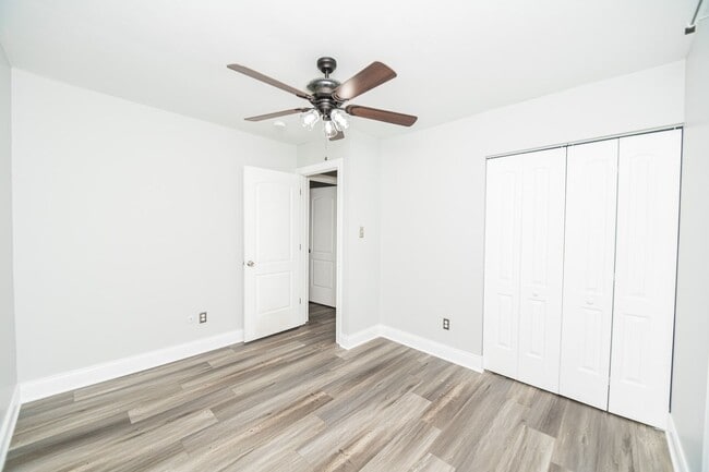 Building Photo - 3 bed 2 bath Home in Merrillville
