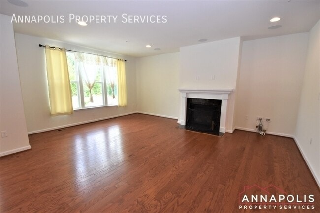 Building Photo - 7946 Monrovia Dr