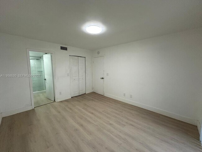 Building Photo - 9166 W Atlantic Blvd