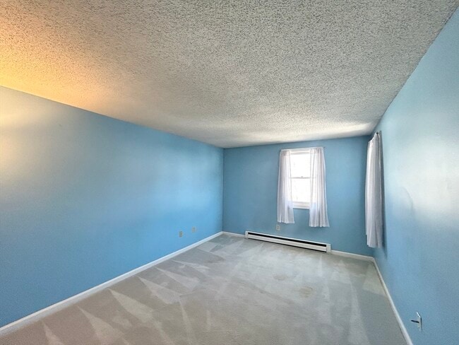 Building Photo - 186 Heritage Dr