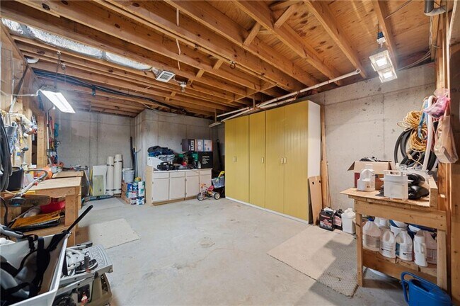 Building Photo - 12510 Preserve Ln