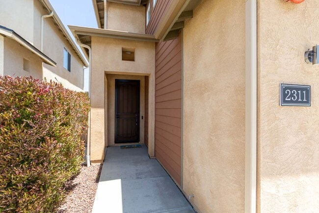 Building Photo - 4 Bed, 2.5 Bath - Lemon Grove Single Famil...