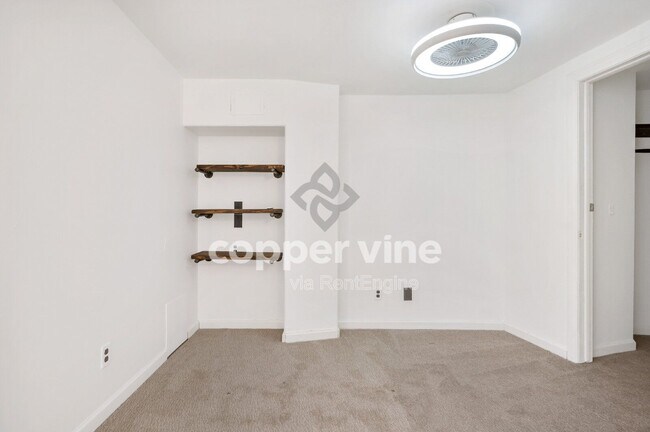 Building Photo - 1617 California St