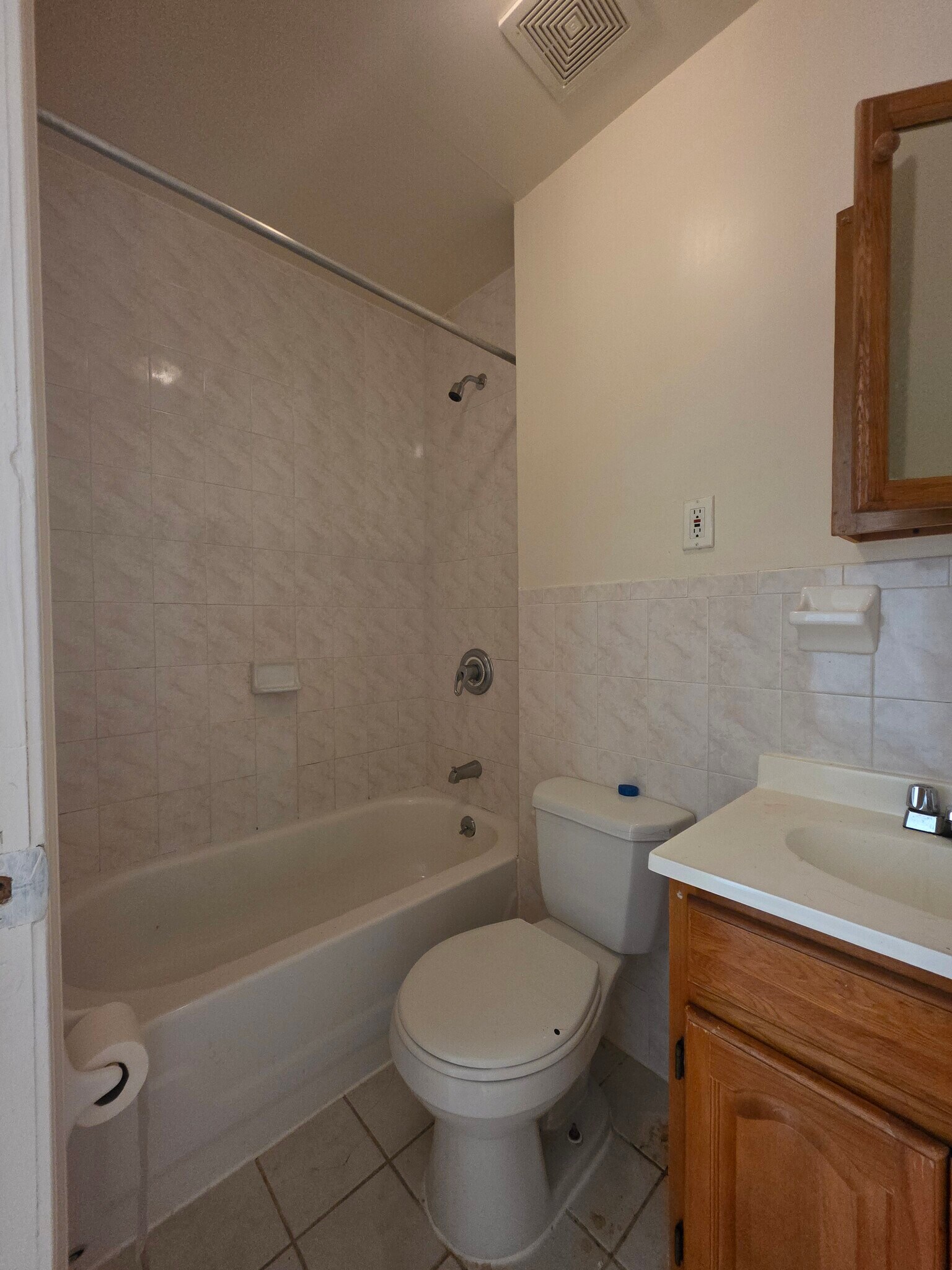 Building Photo - 317 E 169th St