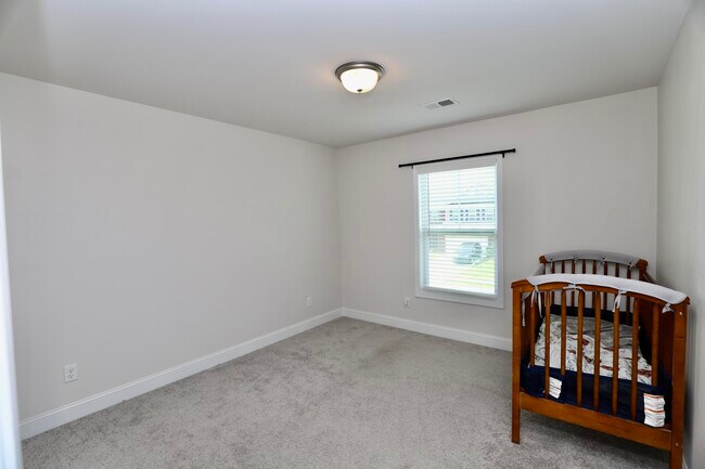 Building Photo - 870 Curlew Cir