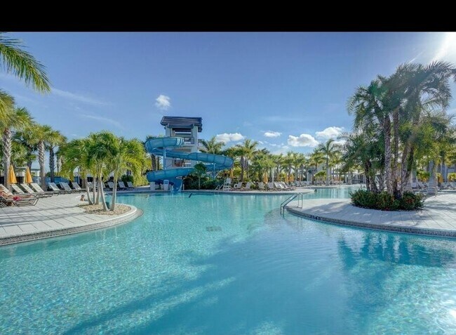 Building Photo - 14970 RedCove Pl