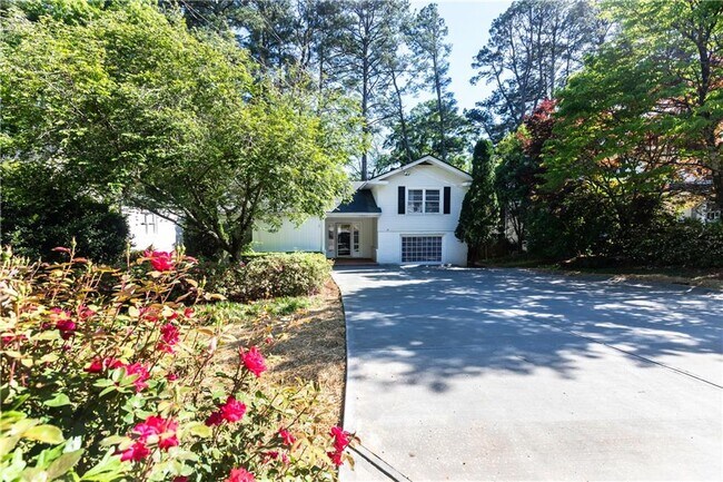 Building Photo - 88 Karland Dr NW