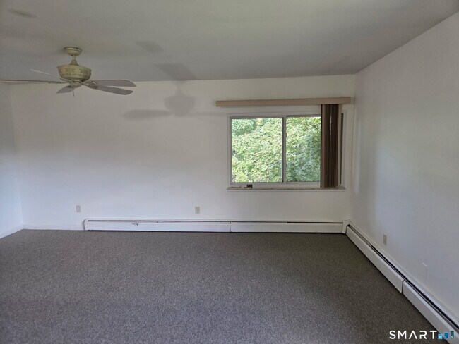 Building Photo - 36 Sigwin Dr