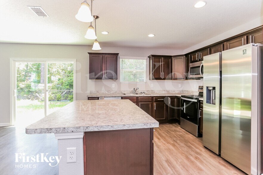 Building Photo - 11307 Margarets Landing Pl.