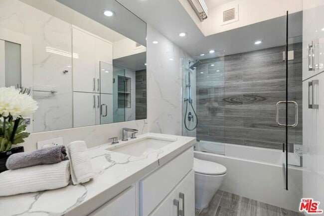 Building Photo - 201 Ocean Ave